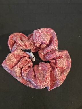 Pink Patterned Women's Fabric Scrunchie
